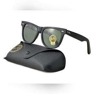 54mm Unisex New With Box Ray-Ban Wayfarer Black Frame Green Lens Sunglasses